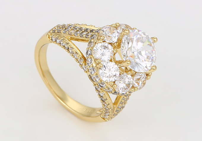 Leila Ring Plaqué Or élégant 14K